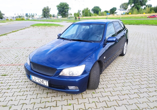 Lexus IS cena 18900 przebieg: 380000, rok produkcji 2004 z Lublin małe 631